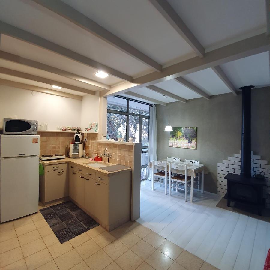 בחצר של טובה Appartement Hazon Buitenkant foto